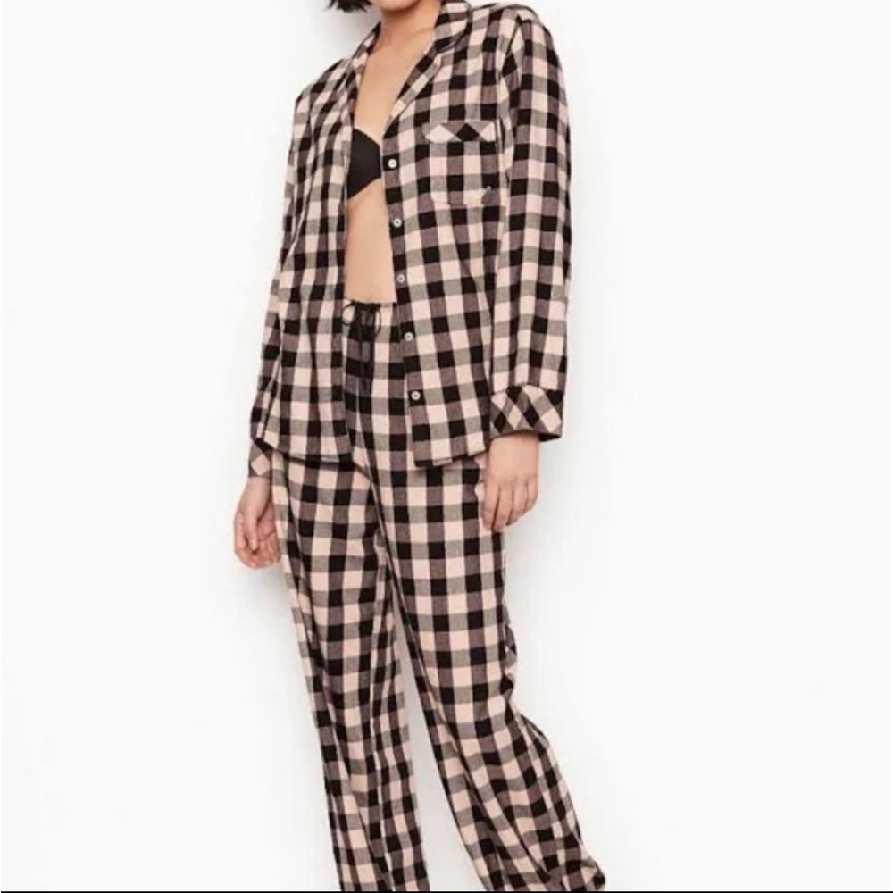 Victoria’s Secret Flannel Pj Set NWT